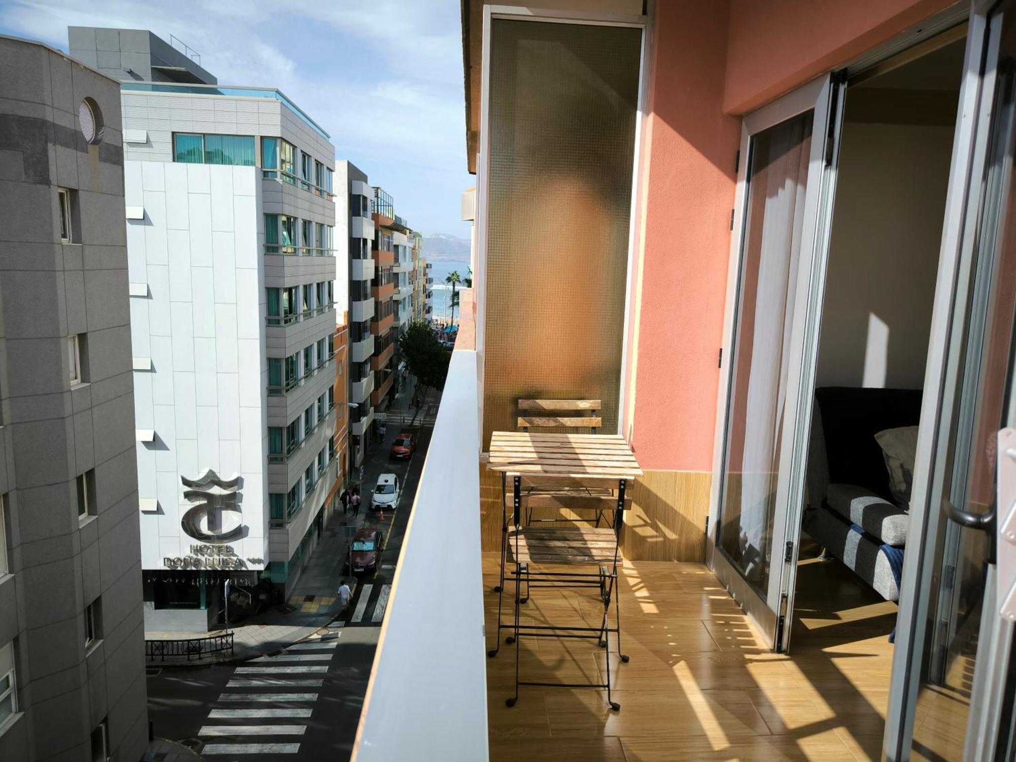 Relax And Beach Las Palmas de Gran Canaria Exterior photo